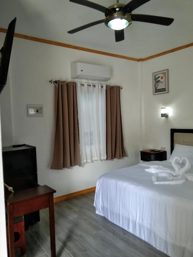 Tequila Cove Bed and Breakfast Panglao Exterior foto